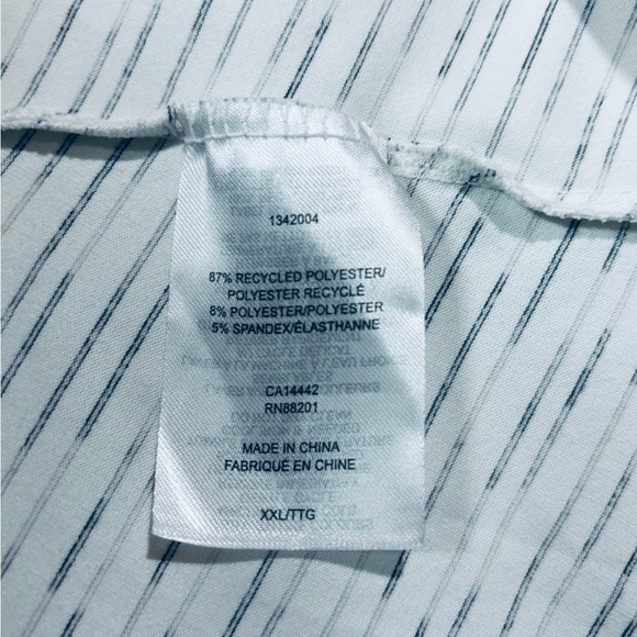 Mondetta, Plus Size Performance Tee, White With Subtle Stripes, Size XXL - Picture 8 of 9